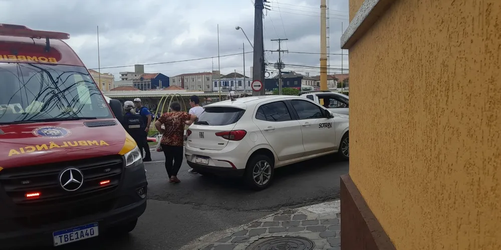 A ocorrência aconteceu no início da tarde desta quarta-feira (05)