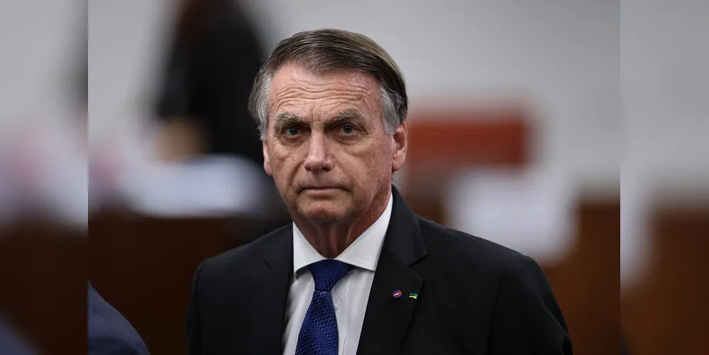 Durante toda a estadia, Bolsonaro permanecerá sob custódia