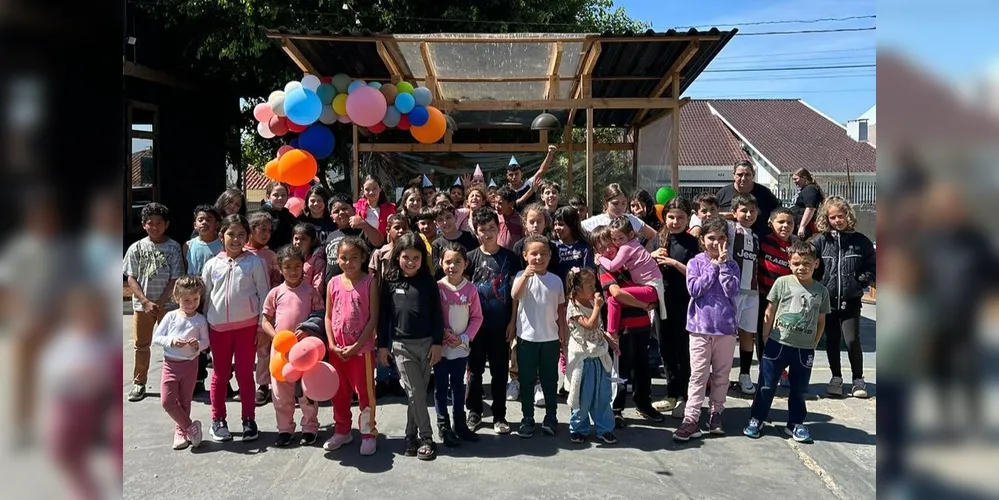 O projeto Celeiro realizará a Cantata de Natal com mais de setenta crianças ente 4 a 14 anos neste domingo, 7, na Casa da Adoração