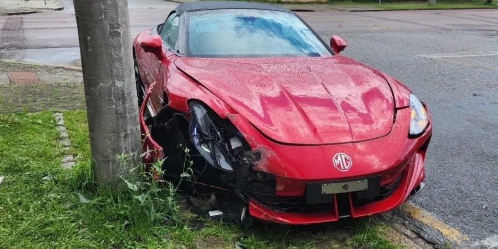 Não se sabe se o motorista retornou ao local.