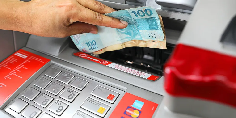 Ele depositou o valor da negociação