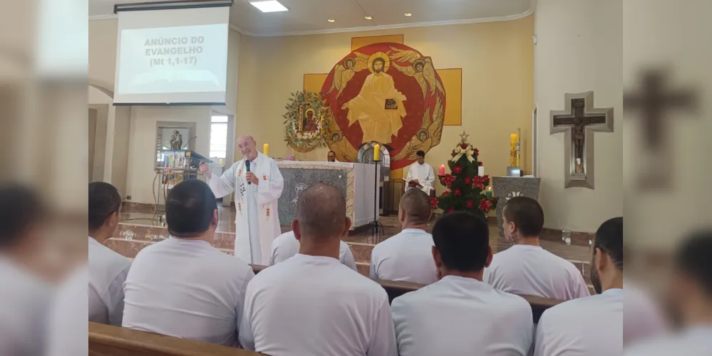 Oito pessoas privadas de liberdade concluíram a primeira turma de catequese para adultos