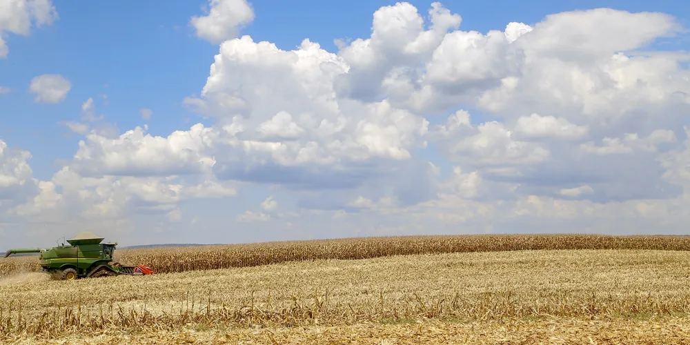 Paraná cresce acima da média nacional em 2023 e mantém 4º maior PIB do País
