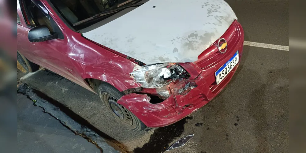 Danos materiais em um dos veículos