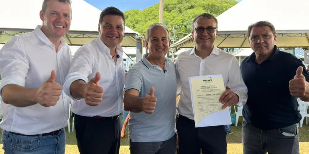 Jan Potinho, Sandro Alex, Moacyr Fadel, Irani Barros e demais lideranças estiveram reunidos