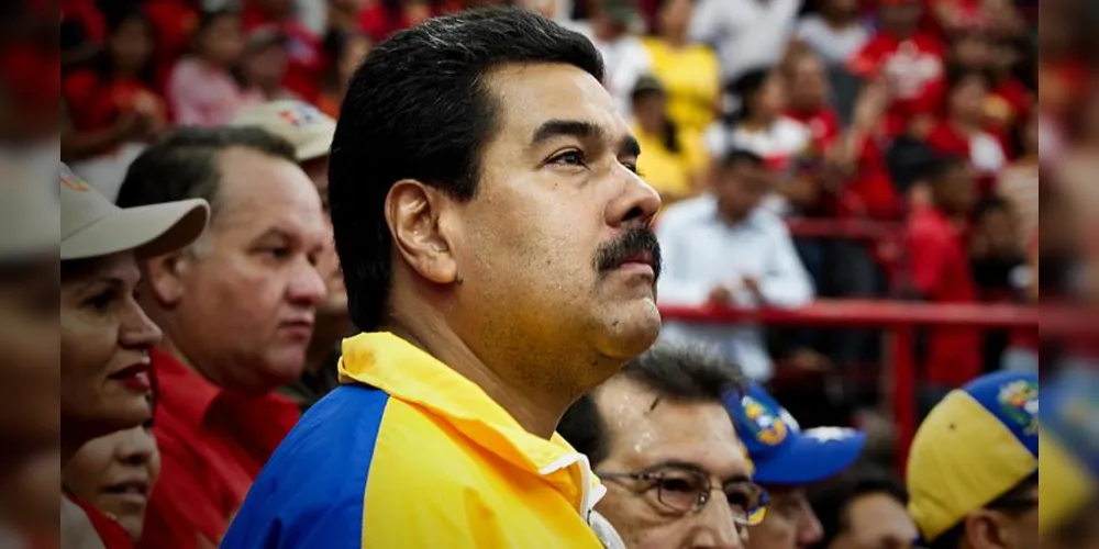 O presidente venezuelano foi detido por forças norte-americanas no sábado (3)