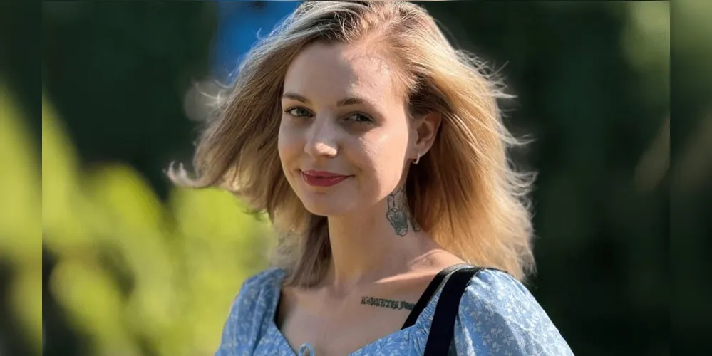 Dâmaris Vitória Kremer da Rosa, morta aos 26 anos em decorrência de um câncer