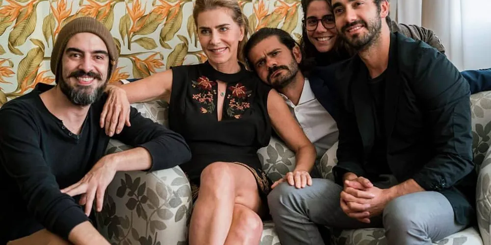 Serão exibidos três curtas-metragens, com duração total de 50 minutos