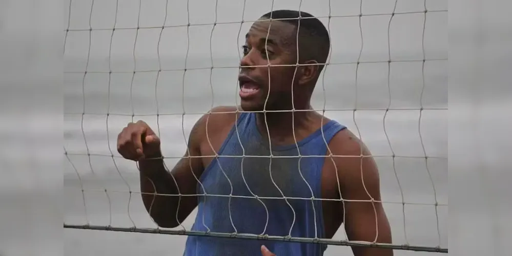 A previsão é que Robinho fique em regime fechado pelo menos até 2027