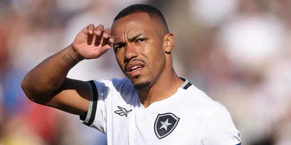 Marlon Freitas em ação pelo Botafogo no Mundial de Clubes da FIFA