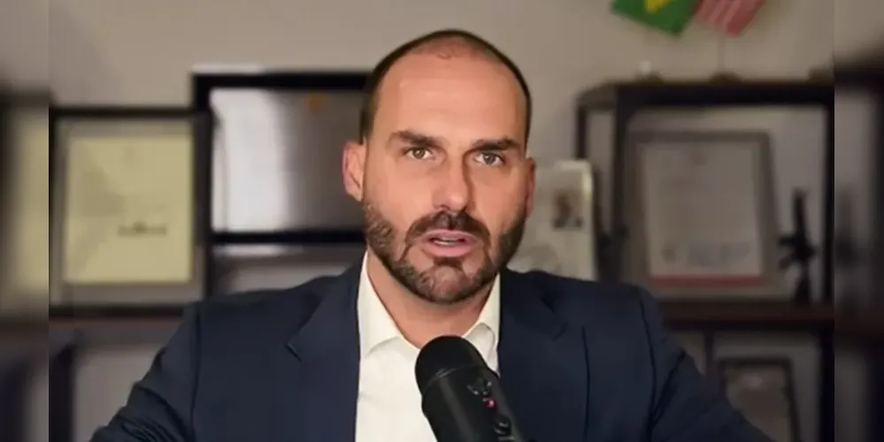 Eduardo Bolsonaro teve o passaporte diplomático cancelado