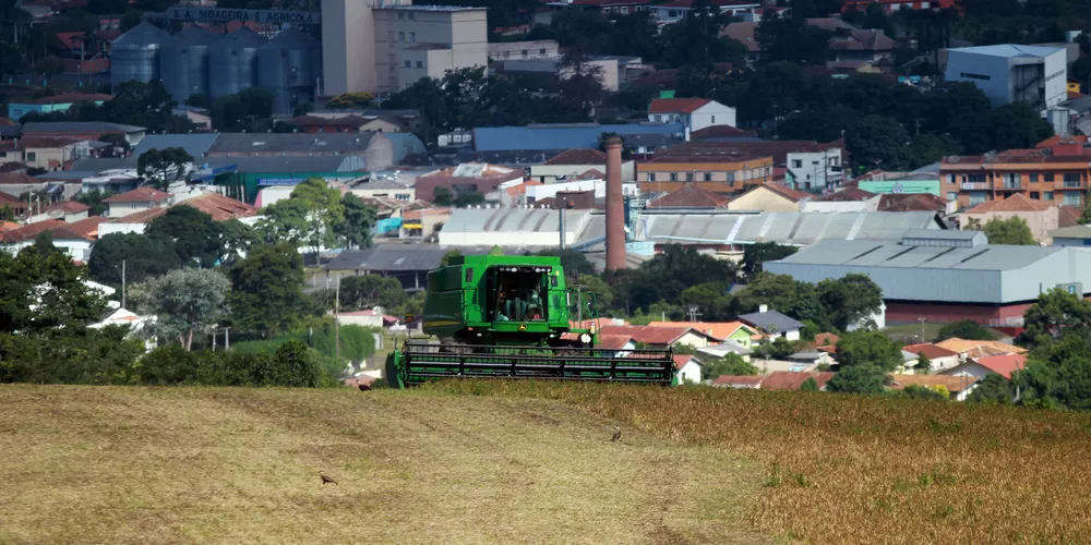 O agronegócio e a indústria têm alta participação na geração de riquezas na região