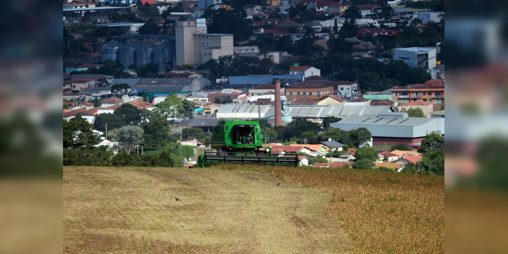 O agronegócio e a indústria têm alta participação na geração de riquezas na região