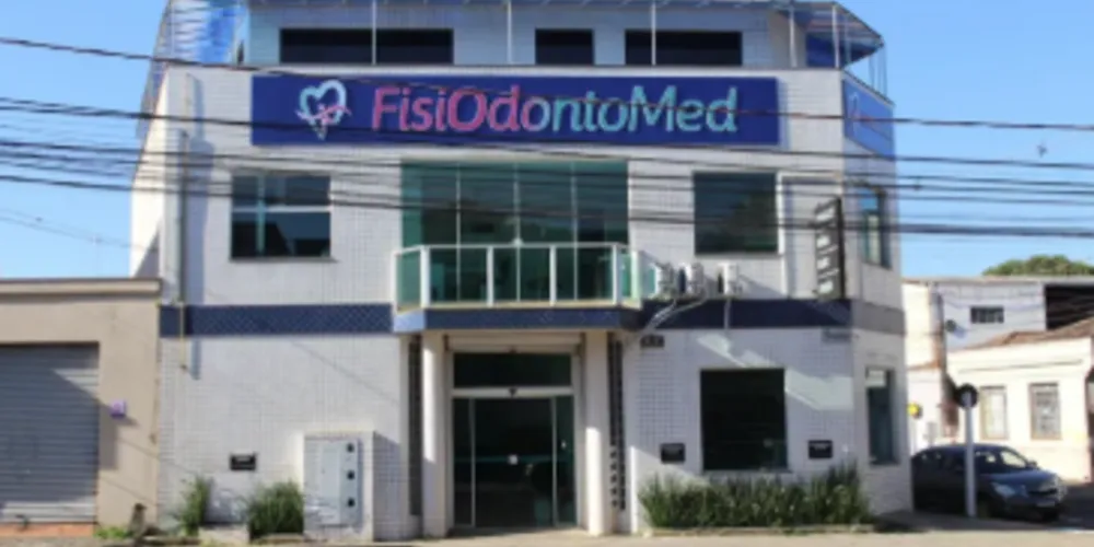 A clínica está localizada Avenida Visconde de Mauá, nº 615, Oficinas