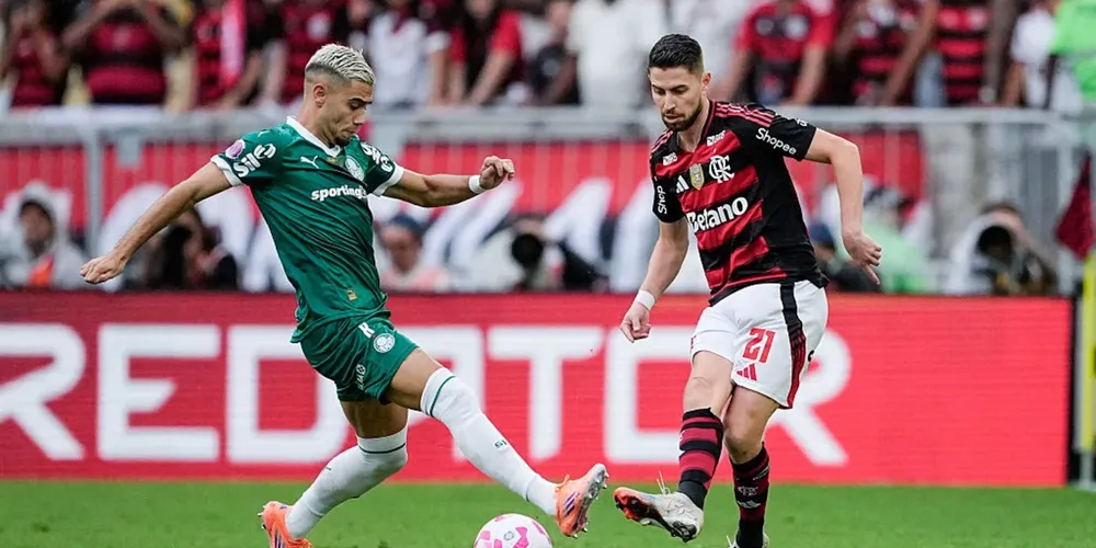Andreas Pereira e Jorginho são titulares em Palmeiras e Flamengo