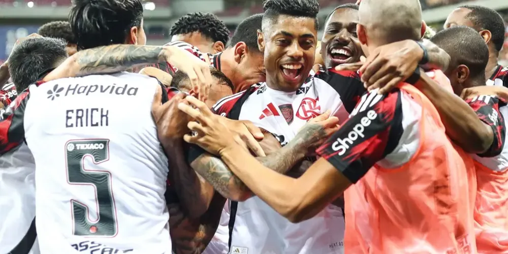 O placar levou o clube da Gávea aos 71 pontos, que segue na briga com o Palmeiras pelo título