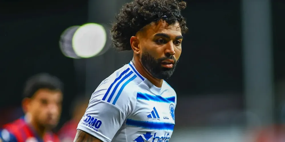 Gabigol em ação pelo Cruzeiro