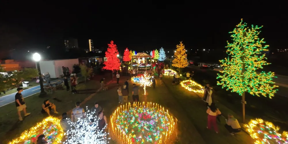 Programação foi aberta oficialmente nesta terça-feira (25)