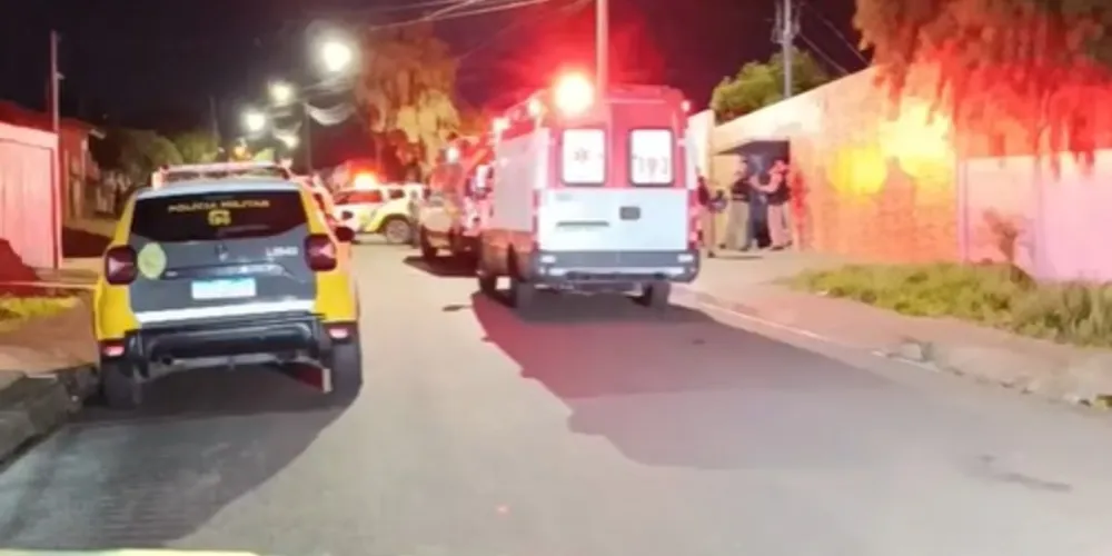 Equipes da PM e do Samu prestaram atendimentos no local