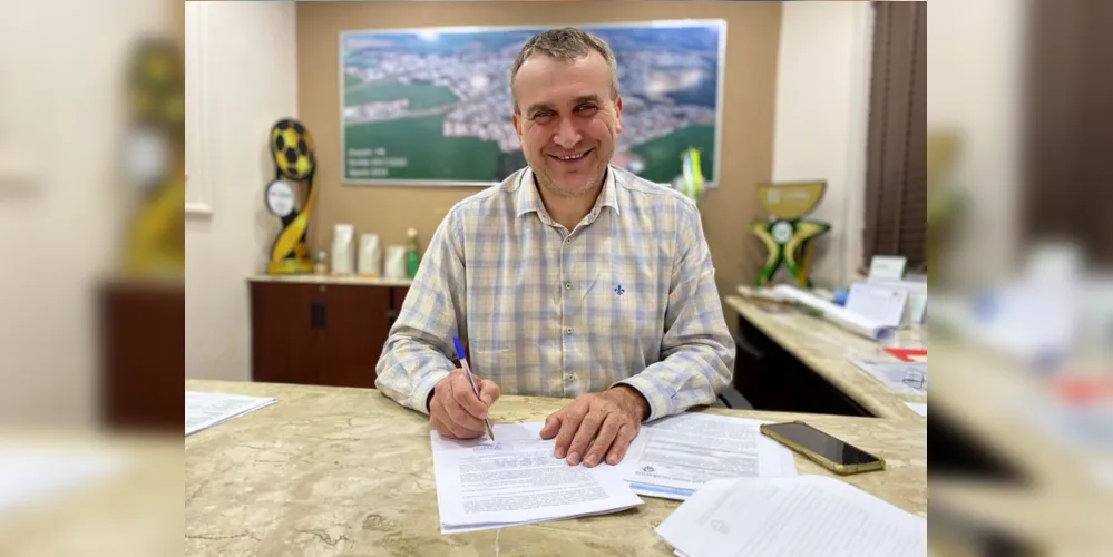 Irani Barros projeta reformar escolas e centros de educação infantil do município