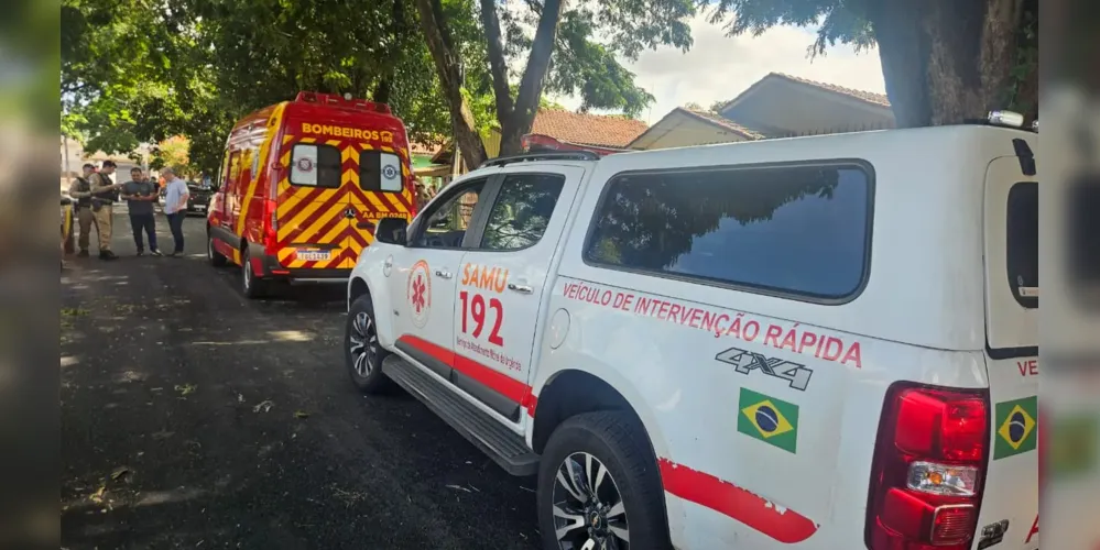 quipes do Corpo de Bombeiros e do Serviço de Atendimento Móvel de Urgência (Samu) prestaram os primeiros atendimentos
