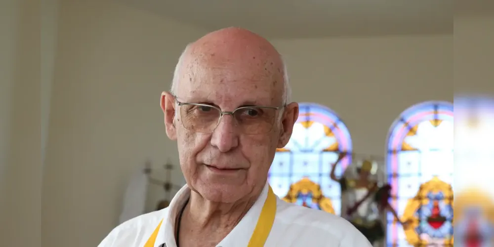 O padre Júlio Lancelotti é conhecido por seu trabalho junto à população em situação de rua