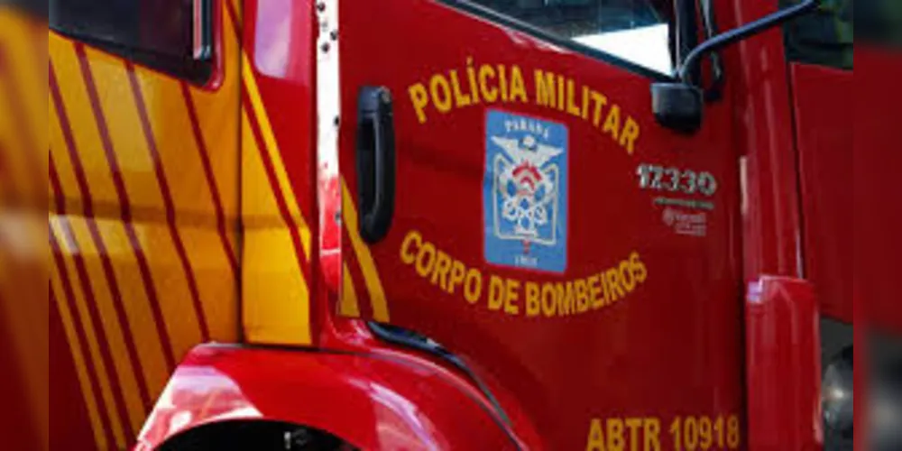 De acordo com os Bombeiros, duas vítimas sofreram ferimentos no acidente