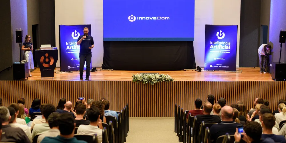 O evento ocorre nos dias 13 e 14 de novembro de 2025, no Espaço Ponta Grossa