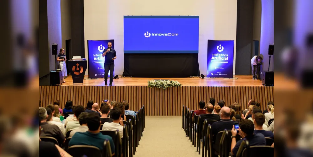 O evento ocorre nos dias 13 e 14 de novembro de 2025, no Espaço Ponta Grossa