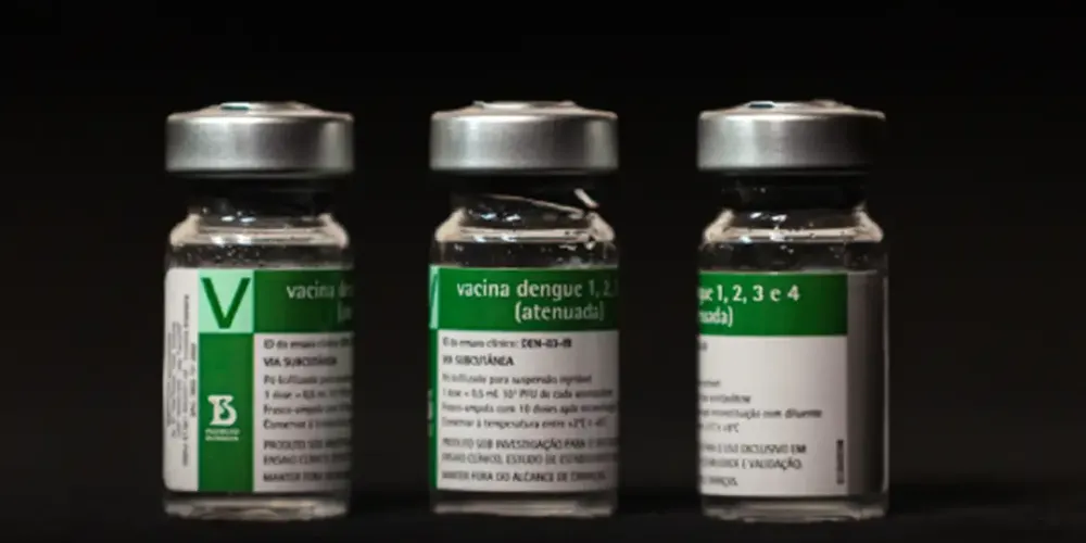 O primeiro lote também será destinado aos profissionais da atenção primária