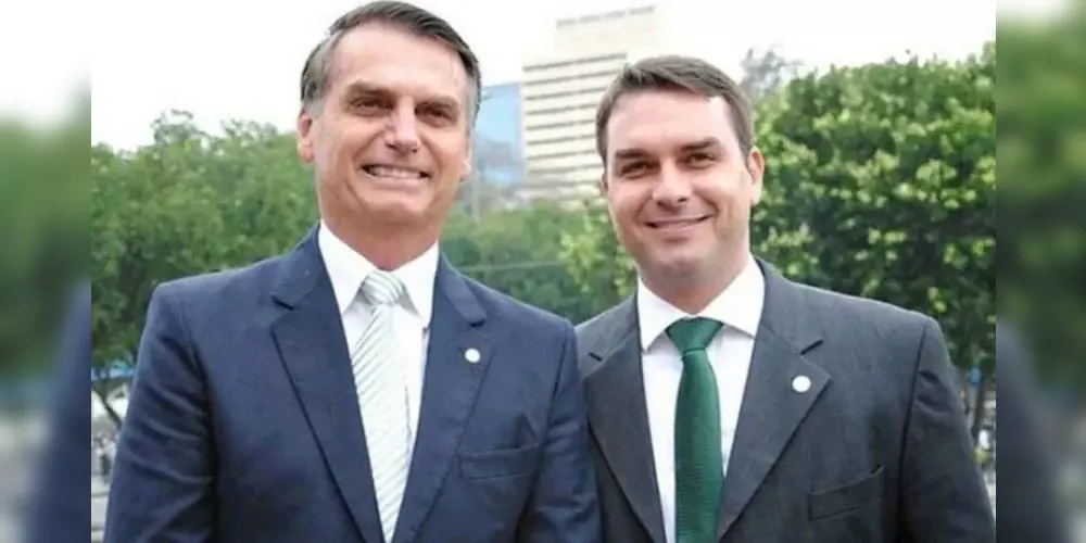 Bolsonaro confirma pré-candidatura de Flávio em carta antes de cirurgia
