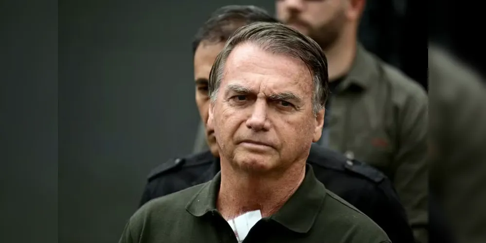 O ex-presidente Jair Bolsonaro (PL) foi levado para uma cela especial temporária