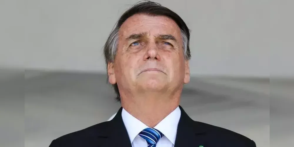 Bolsonaro foi internado nessa quarta