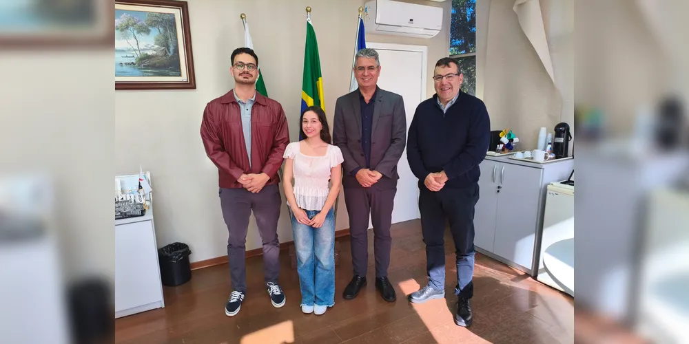 O presidente da Câmara Municipal de Ponta Grossa (CMPG) recebeu os alunos do curso de Medicina da UEPG.