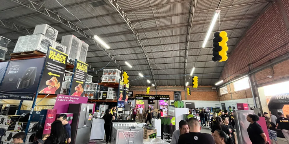 A Black Fábrica acontecerá no depósito central da Lojas MM