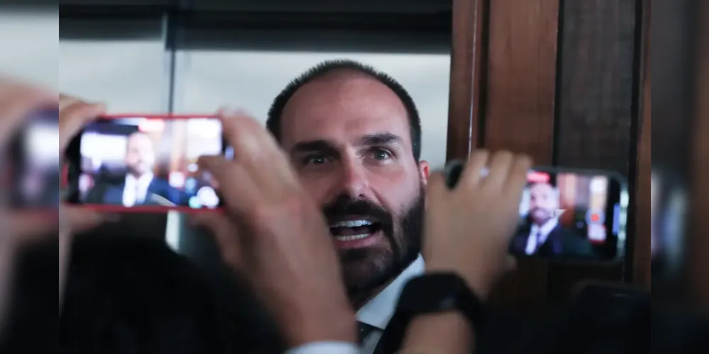 Eduardo Bolsonaro teve o mandato cassado