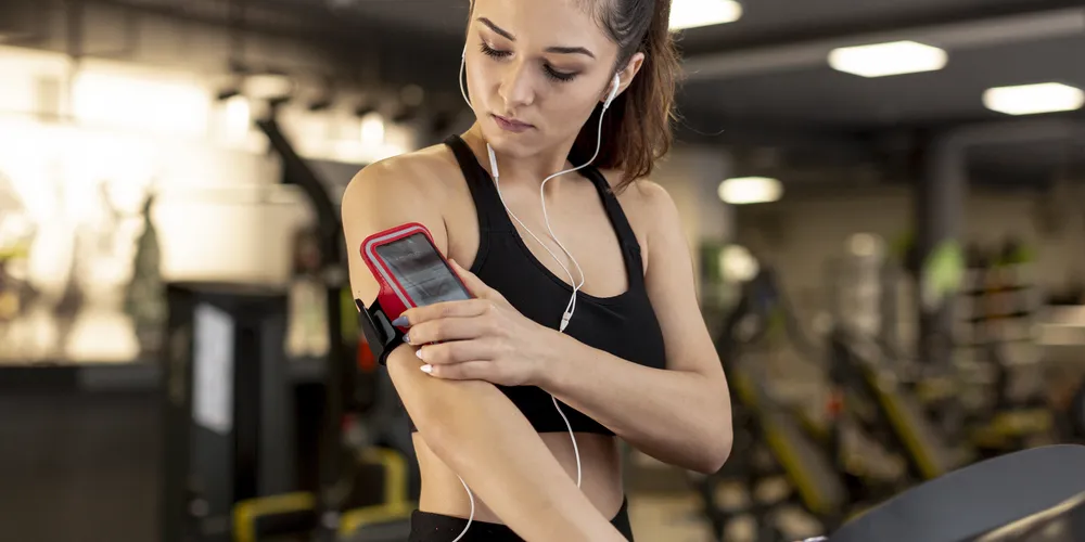 Saiba como não abandonar a rotina de treinos neste fim de ano na reportagem especial do Viver Bem