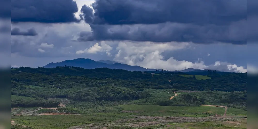 Ciclone extratropical não atinge o Paraná, mas trará chuva neste fim de semana, prevê Simepar