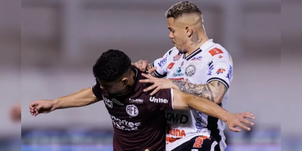 Equipes entram em campo neste domingo (23), às 16h30