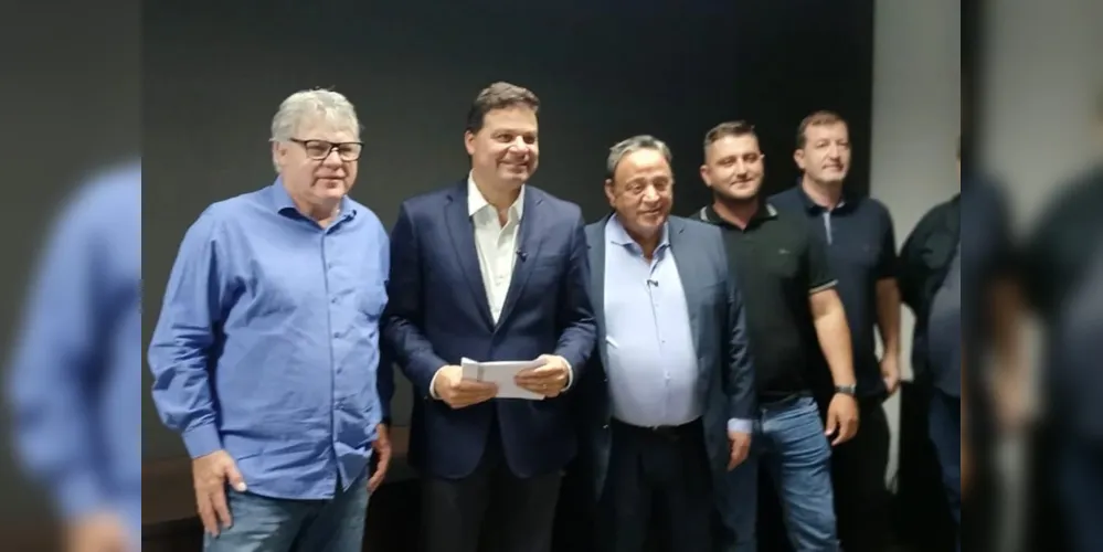 Altamir Sanson, Sandro Alex e Hussein Bakri estiveram reunidos