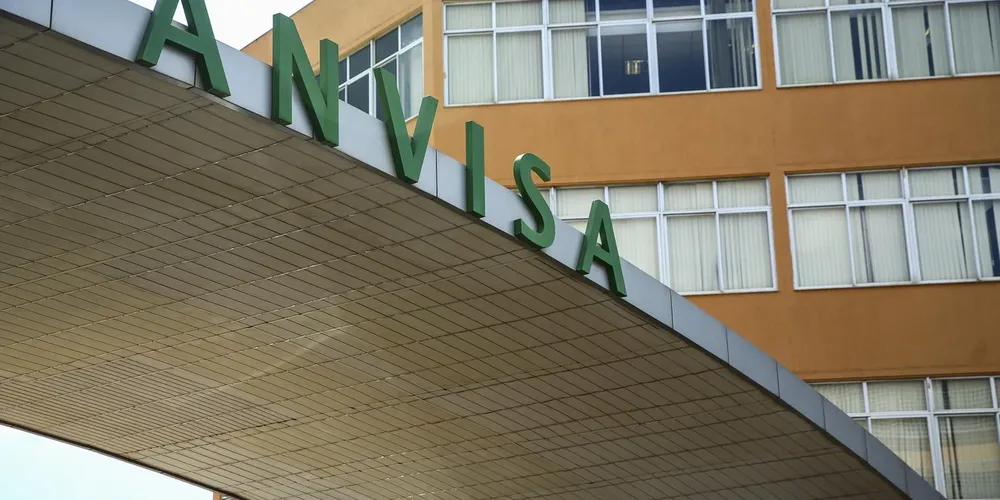 Foram identificadas irregularidades que podem causar riscos à saúde