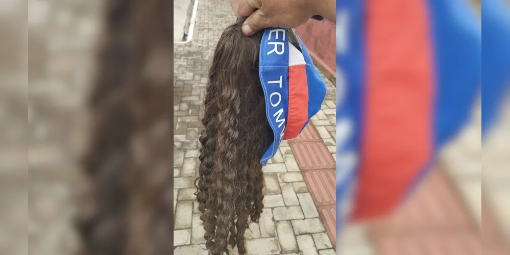 Os policiais encontraram as vestimentas utilizadas no crime (chapéu e peruca)