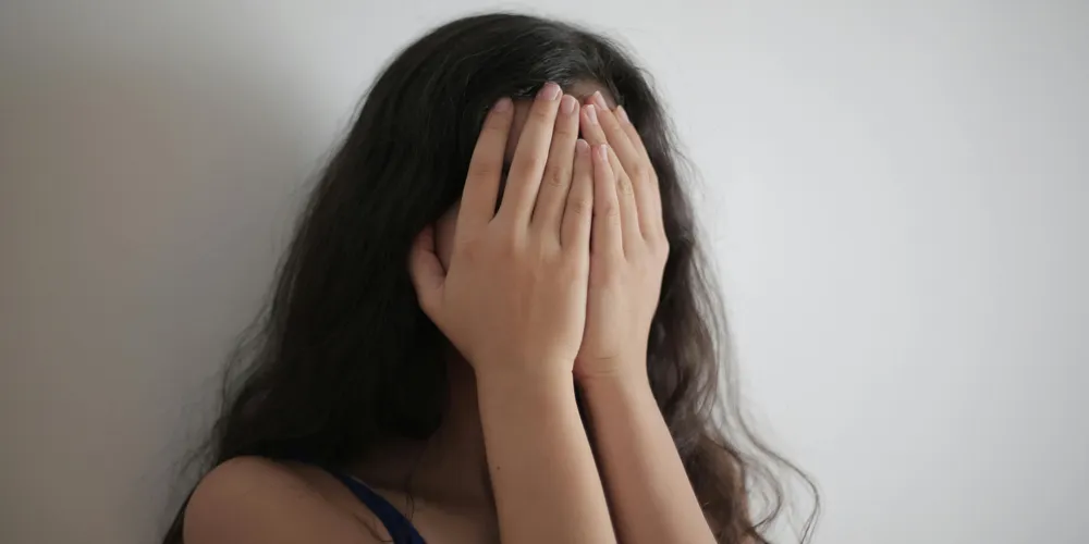 Mulher passou por diversas privações, violências e ameaças