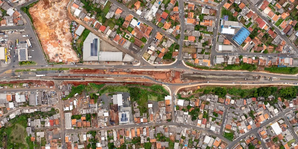 Imagem aérea das obras da Trincheira da Vila Ozório