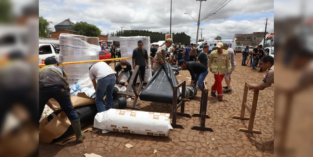 Rio Bonito do Iguaçu foi quase totalmente destruída pelo tornado