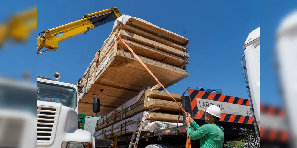 A montagem das novas moradias ocorrerá nos próprios terrenos das famílias que atendem aos requisitos técnicos