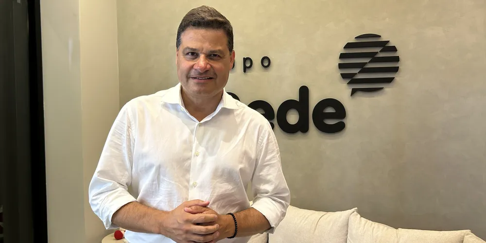 O secretário de Estado de Infraestrutura e Logística, Sandro Alex