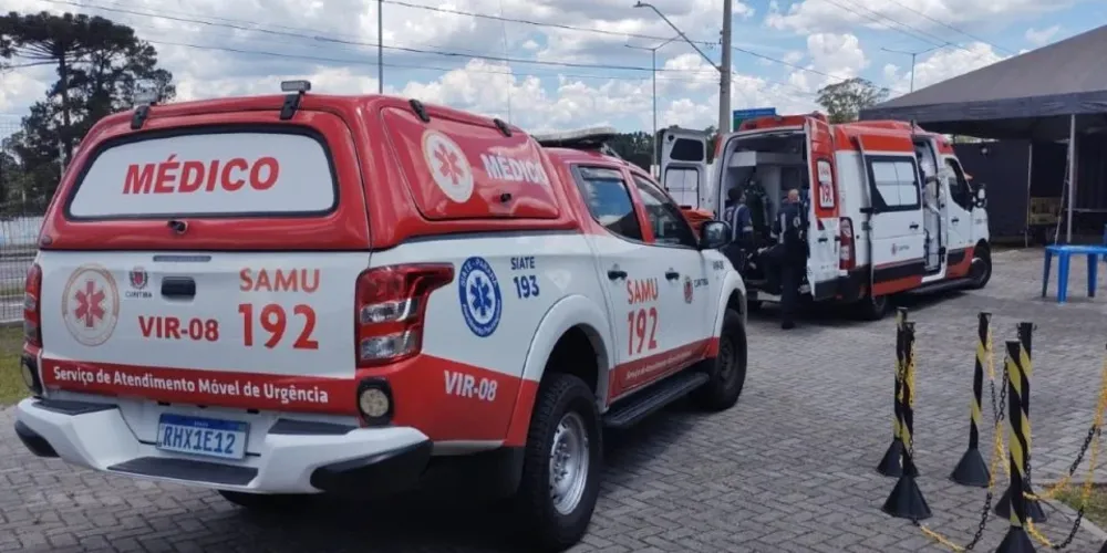 Equipes do Samu estiveram no local para atender a vítima