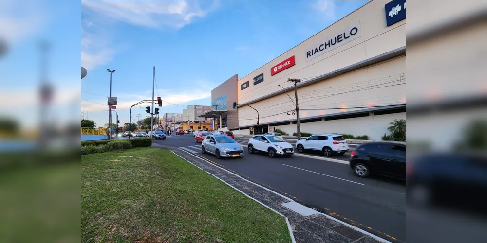 O último ponto a receber a inovação foi o cruzamento da avenida Vicente Machado com as ruas Ermelino de Leão e Dom Geraldo Pellanda