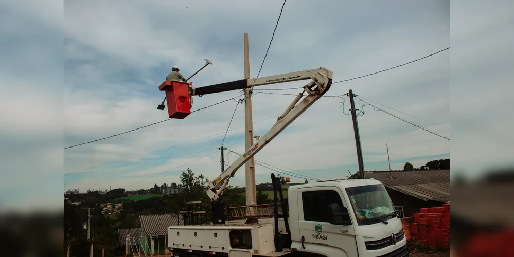 O objetivo é modernizar o parque de iluminação pública